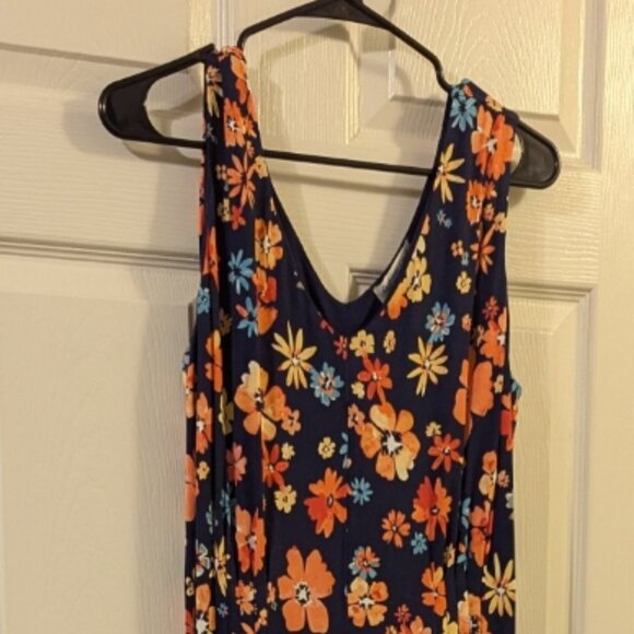 Size Medium - Coldwater Creek - Floral Maxi Dress - Picture 2 of 10